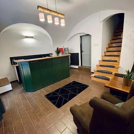 Hotel Dorfel à Košice Extérieur photo