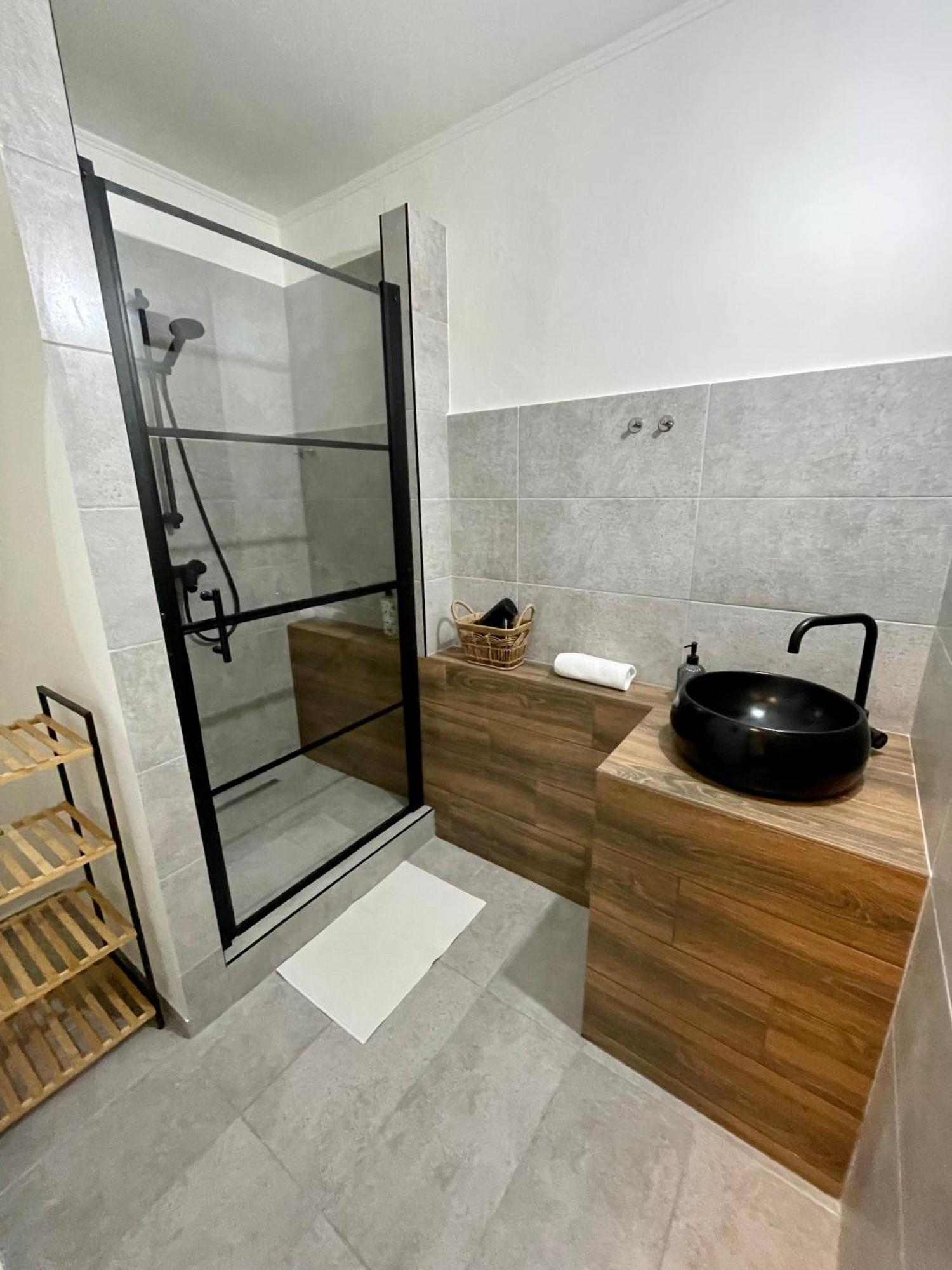 Hotel Dorfel à Košice Extérieur photo
